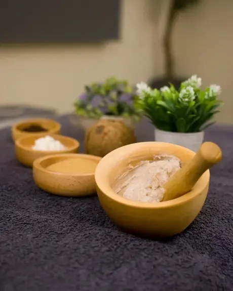 Organic body scrub with Kefalonian ingredients